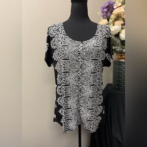 Belah & Codey Black & White Patterned Versatile Stylish Short Sleeve Top Size L